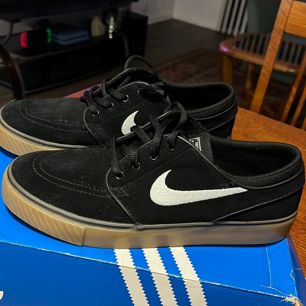 Boys Nike Janoski